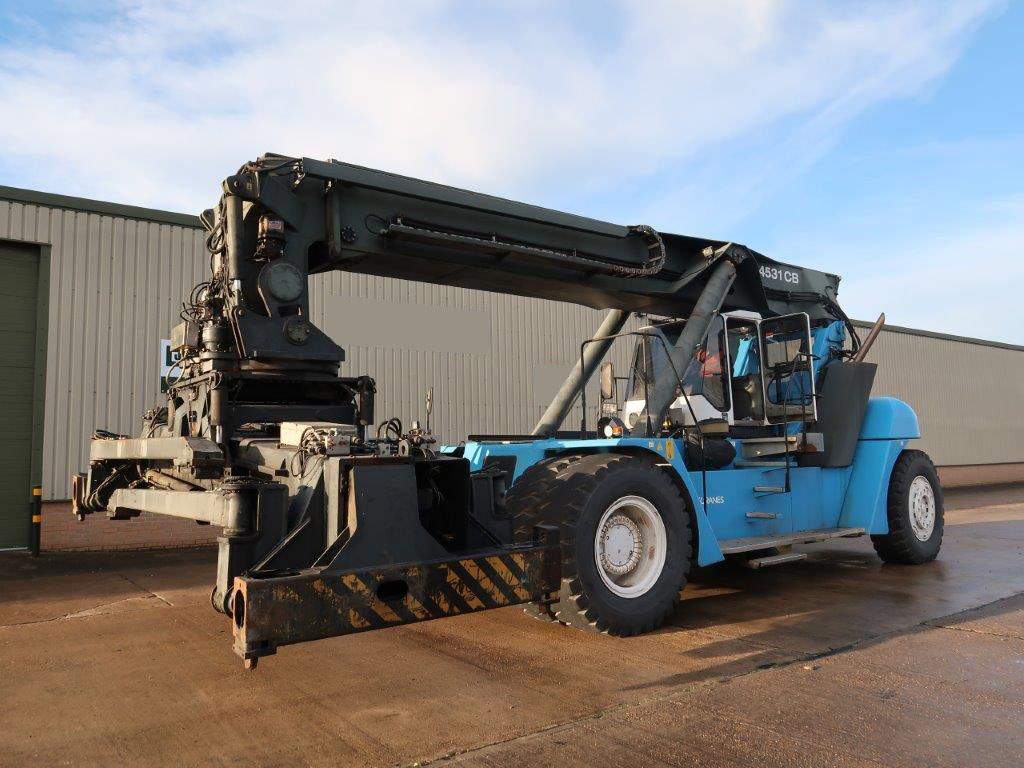 SMV 4531 CB5 Container Reachstacker  - Govsales of ex military vehicles for sale, mod surplus