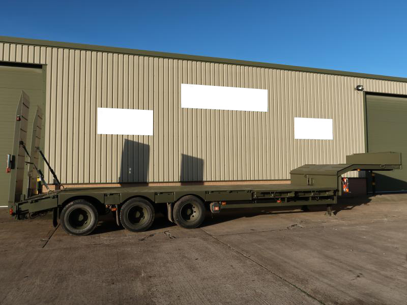 Broshuis E2130 Tri Axle Step Frame Low Loader Trailer - ex military vehicles for sale, mod surplus