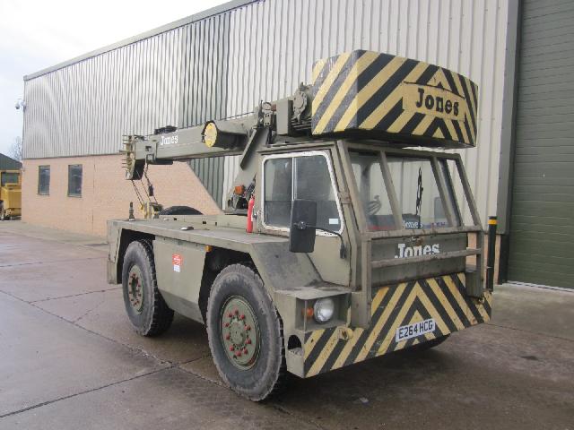Jones IF8M crane - Govsales of ex military vehicles for sale, mod surplus