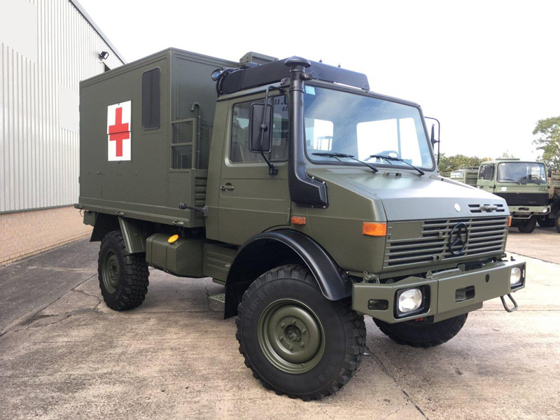 military vehicles for sale - Mercedes Benz Unimog U1300L 4x4 Medical Ambulance