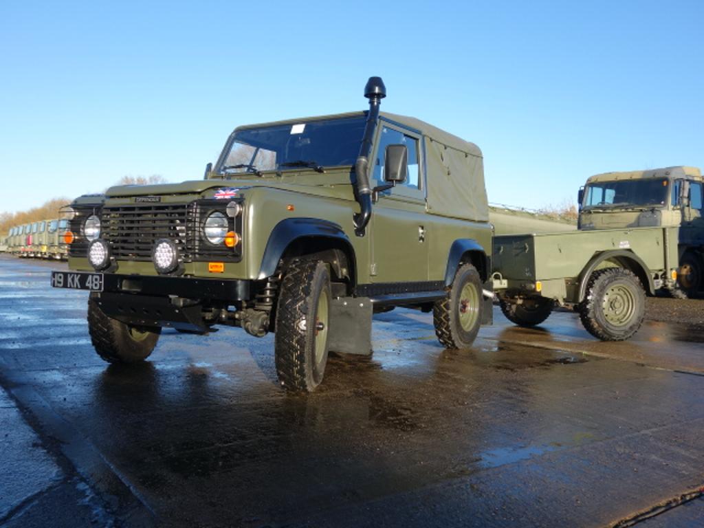 military vehicles for sale - Land Rover Defender 90 Wolf (Remus) with Penman Trailer
